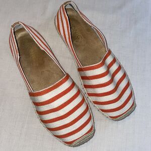 Vionic Fabric Shoes Womens Size 7 Wide White Orange Stretch Casual Beach Comfort